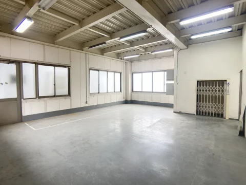 大原ビル（1階）倉庫